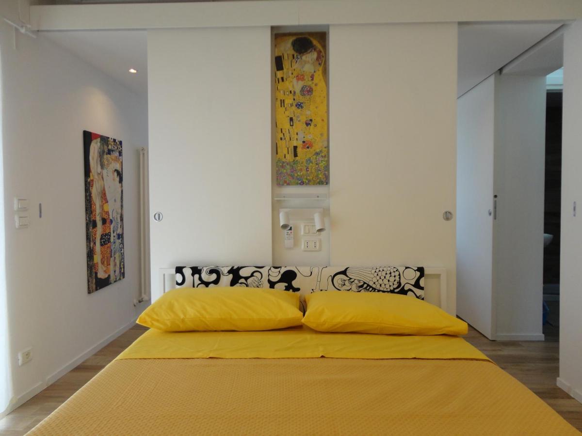 Casa Klimt Vicinissima Al Mare Parcheggio Privato Gratuito Se Disponibile Διαμέρισμα Πεσκάρα Εξωτερικό φωτογραφία